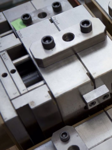 EDS mold